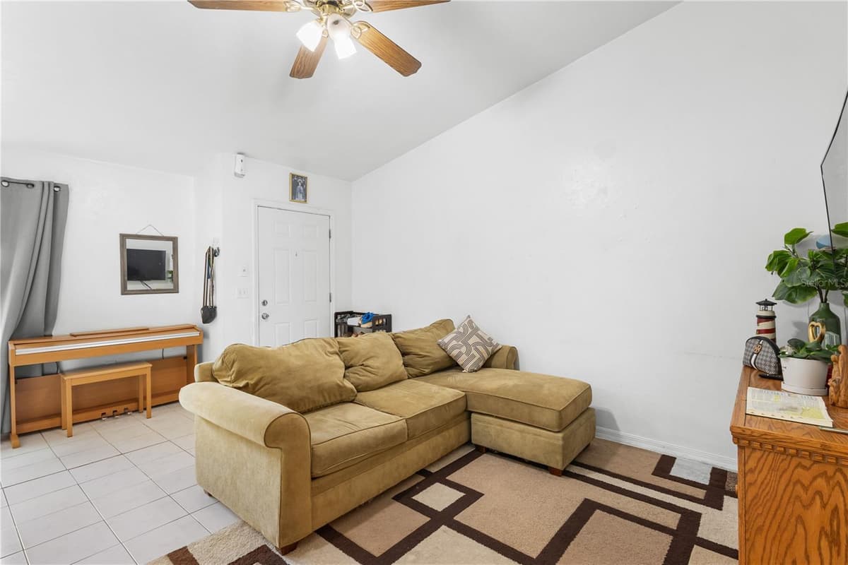 2038 70TH TERRACE — photo 5 of 18