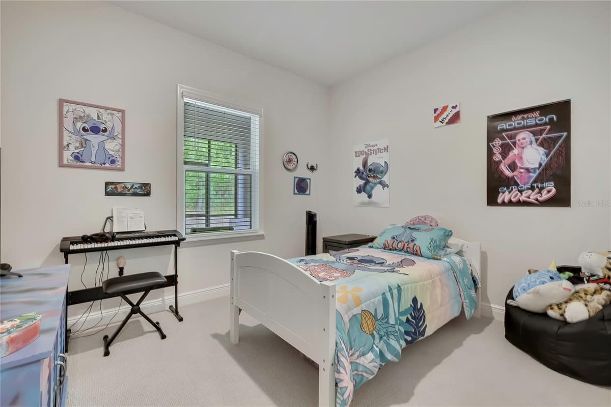 32 CARNATION COURT — photo 26 of 50
