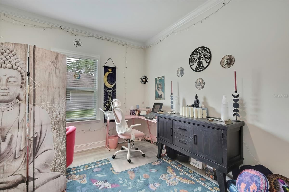 32 CARNATION COURT — photo 17 of 50