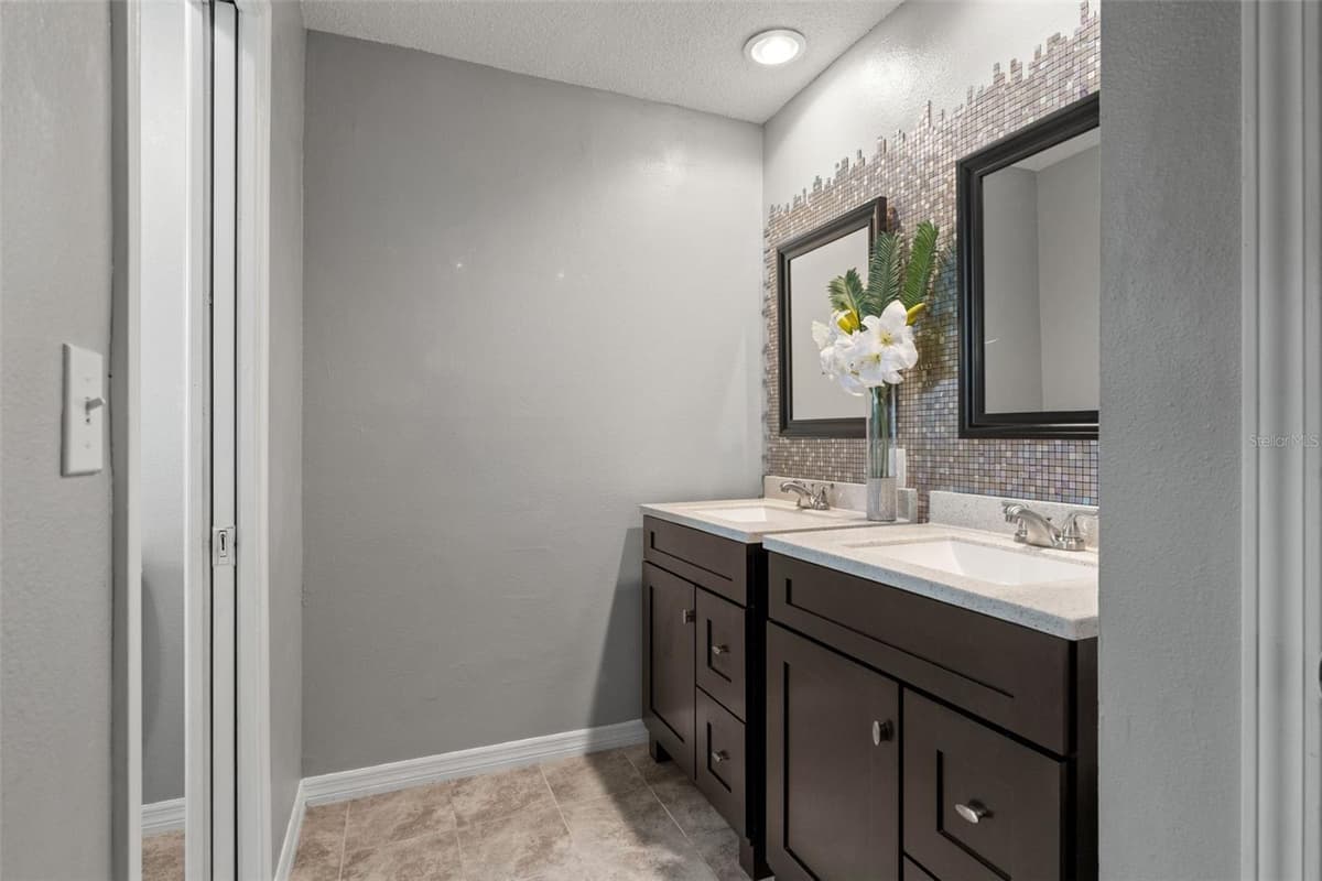 8414 TRANQUIL DRIVE — photo 19 of 34