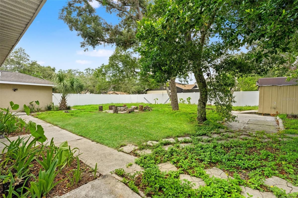 8414 TRANQUIL DRIVE — photo 31 of 34
