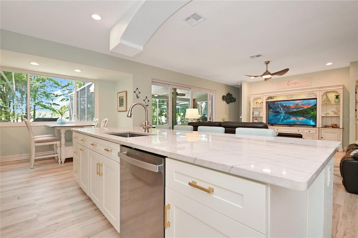 2021 WATERFORD ESTATES DRIVE — photo 19 of 82