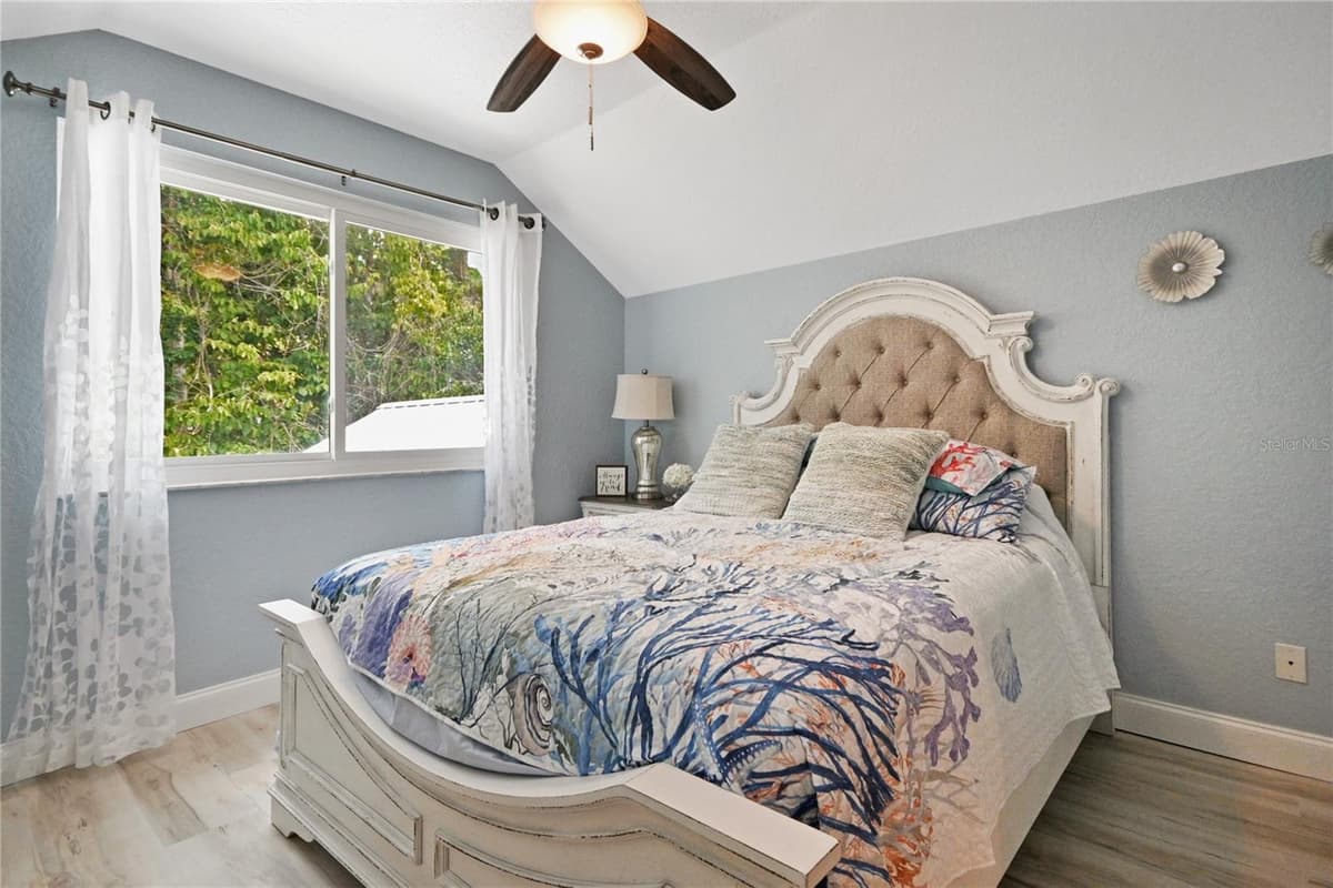 2021 WATERFORD ESTATES DRIVE — photo 40 of 82