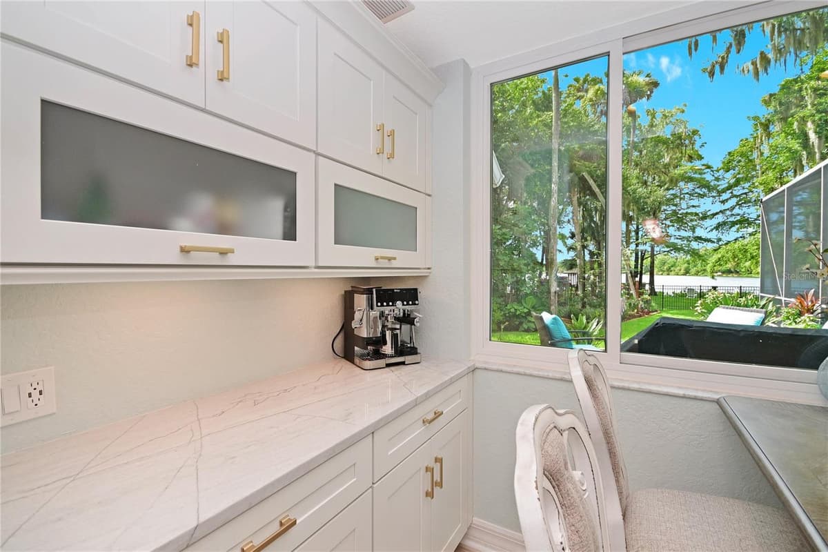2021 WATERFORD ESTATES DRIVE — photo 18 of 82