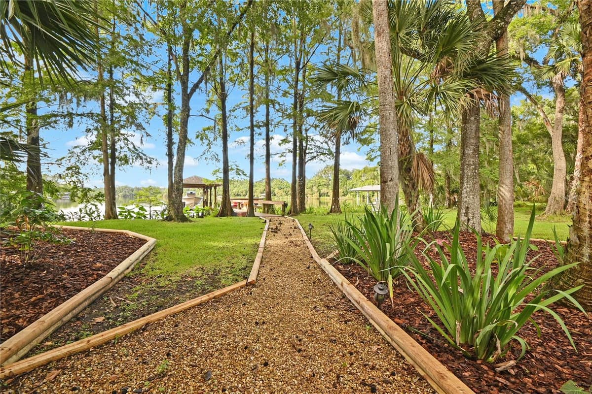 2021 WATERFORD ESTATES DRIVE — photo 58 of 82