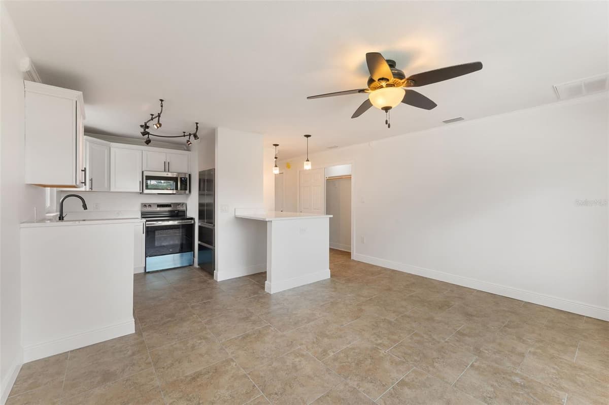 14036 MARGUERITE DRIVE — photo 3 of 36