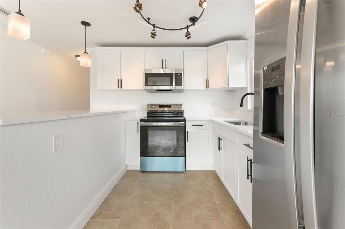 14036 MARGUERITE DRIVE — photo 16 of 36