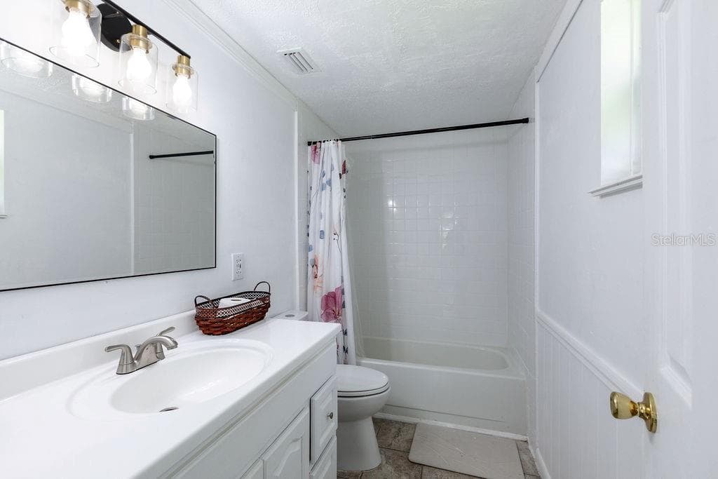 369 DIANA TERRACE — photo 11 of 26