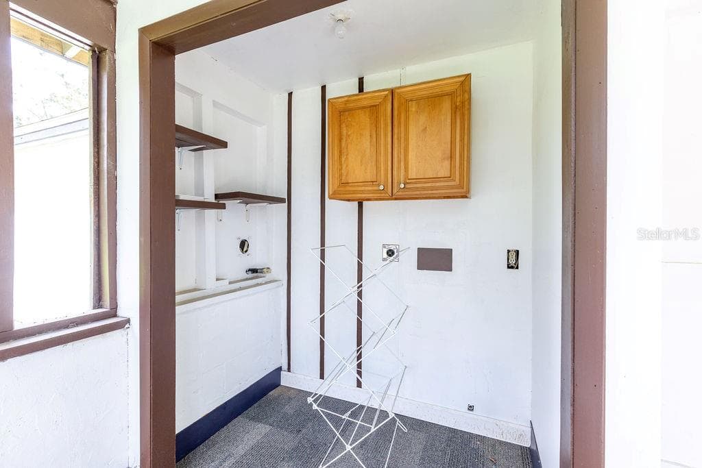 369 DIANA TERRACE — photo 15 of 26