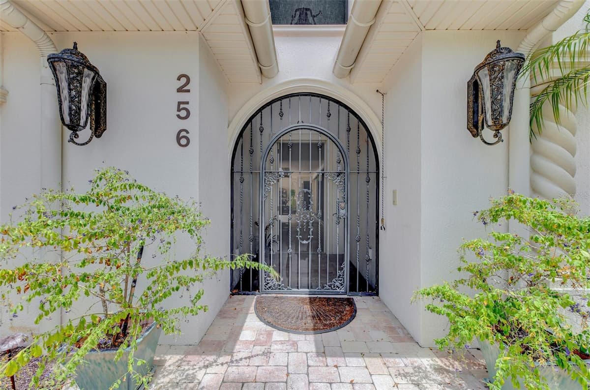 256 PENSACOLA ROAD — photo 7 of 100