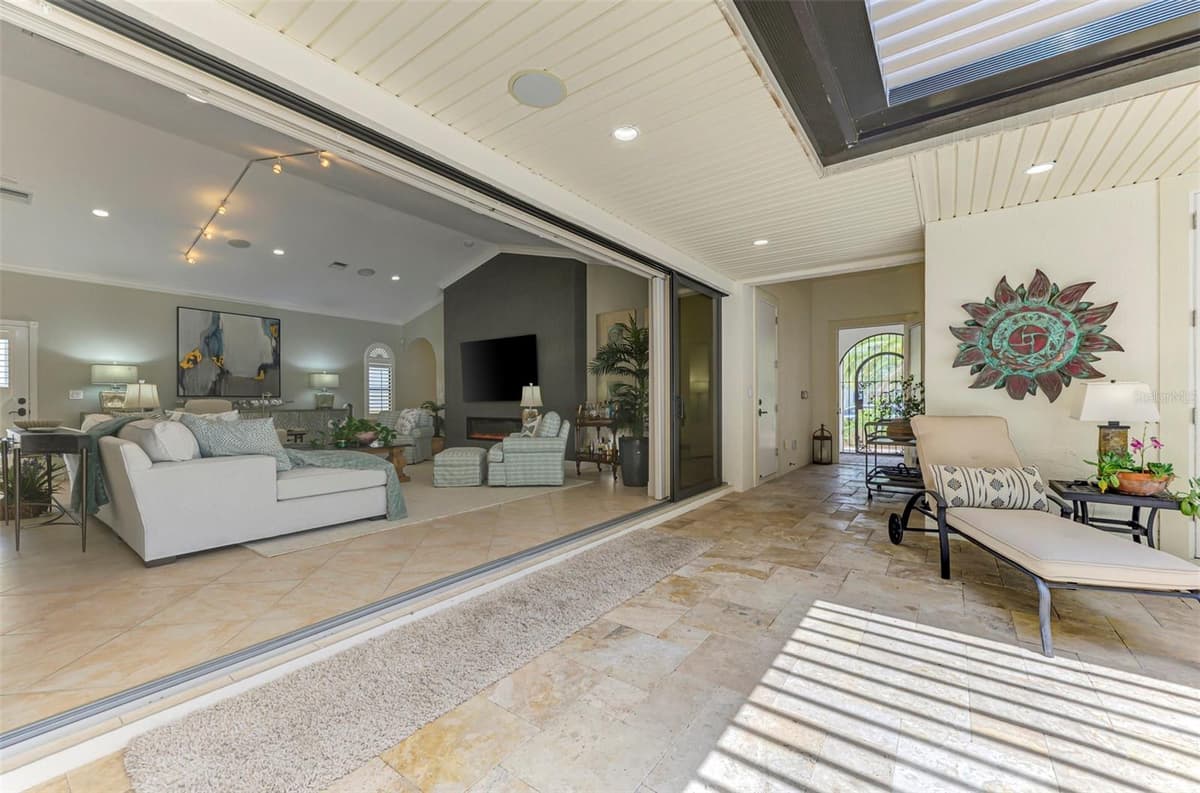 256 PENSACOLA ROAD — photo 15 of 100
