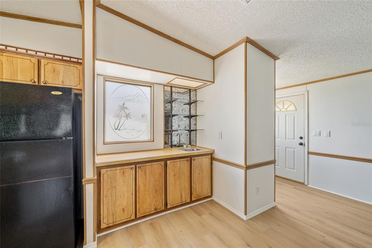 1004 ANN AVENUE — photo 22 of 47