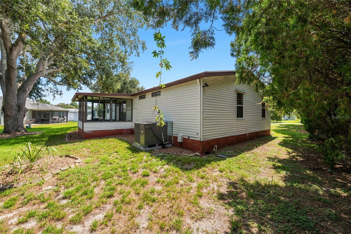 1004 ANN AVENUE — photo 41 of 47