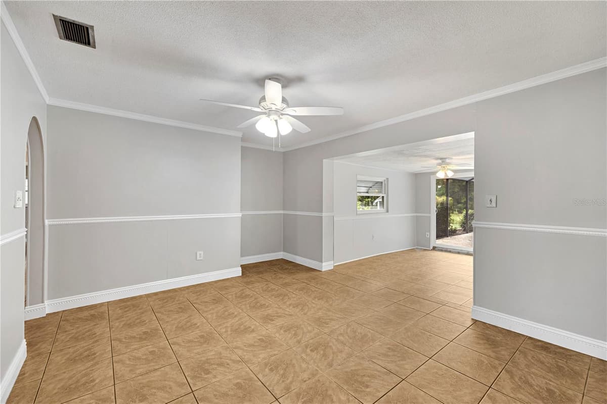 4314 LARK DRIVE — photo 17 of 51