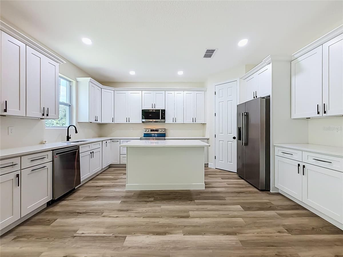 840 TRIPLET LAKE DRIVE — photo 9 of 36