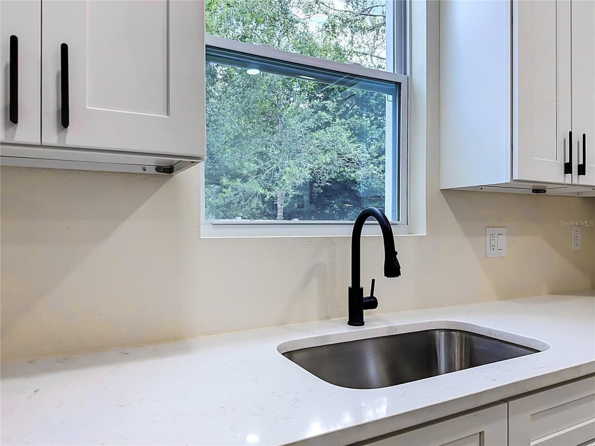 840 TRIPLET LAKE DRIVE — photo 11 of 36