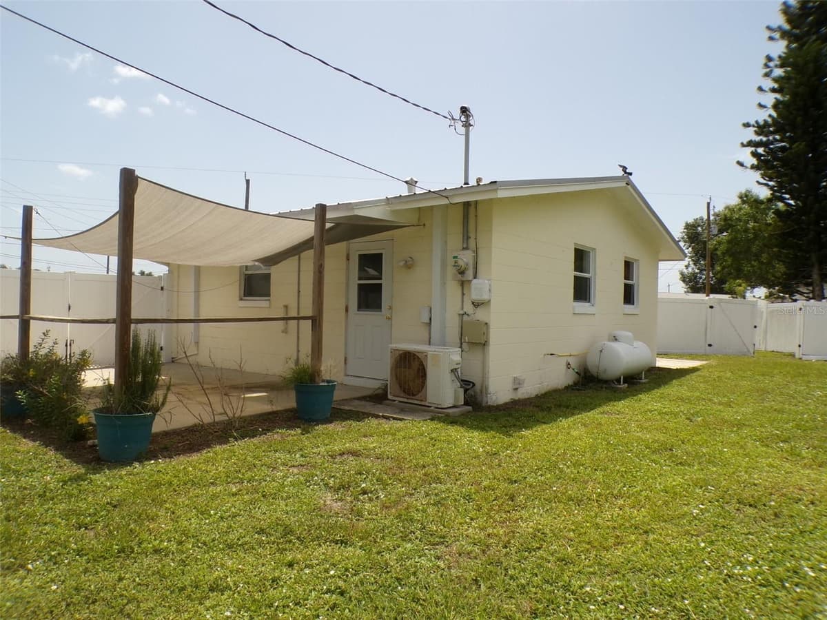 4011 GROBE STREET — photo 19 of 19