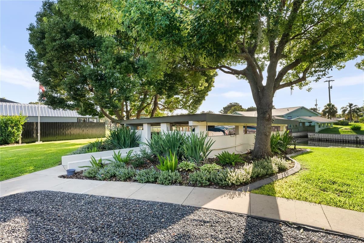 1604 ORANGE AVENUE — photo 44 of 56