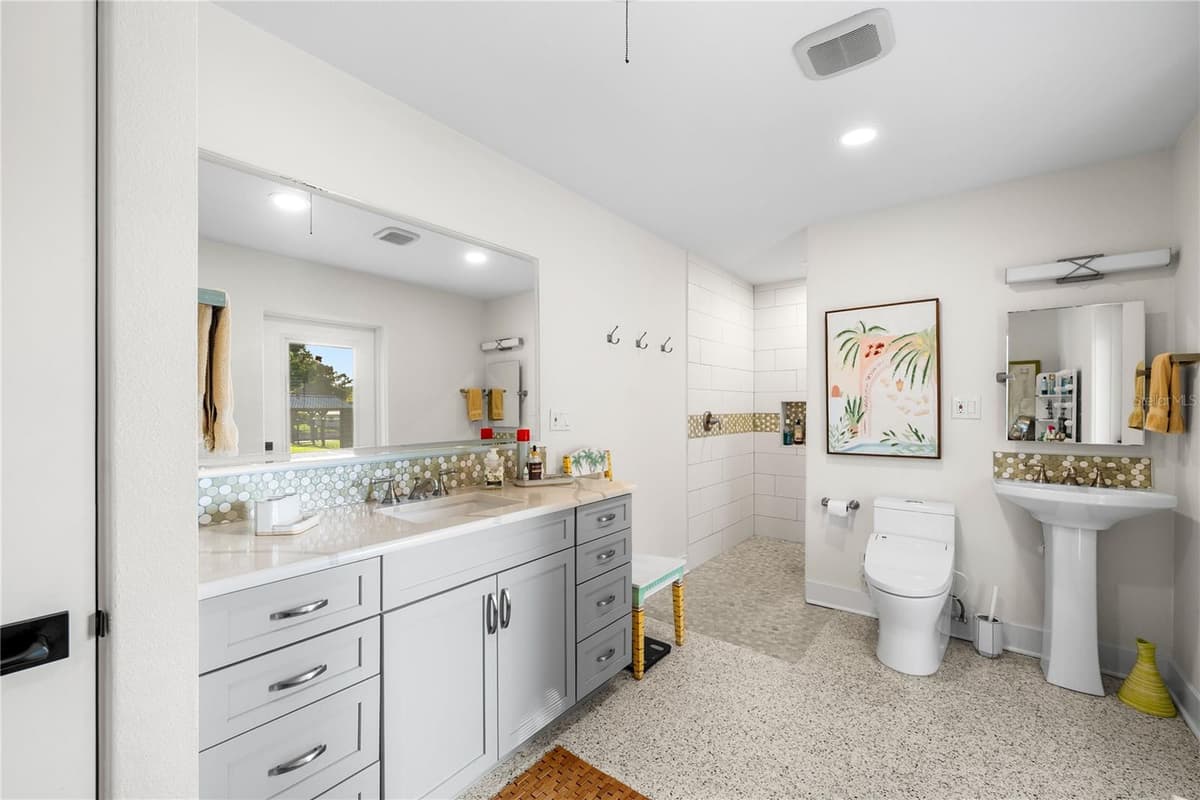 1604 ORANGE AVENUE — photo 19 of 56