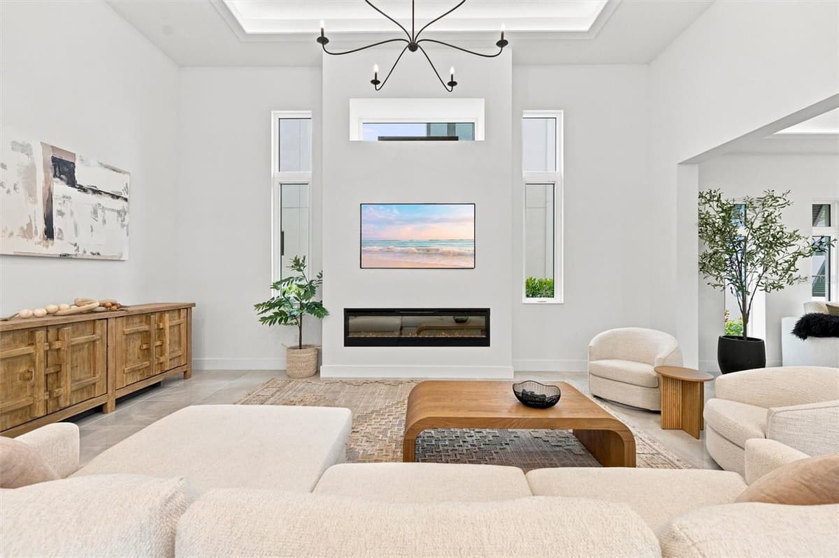 6027 SALT GRASS STREET — photo 17 of 77