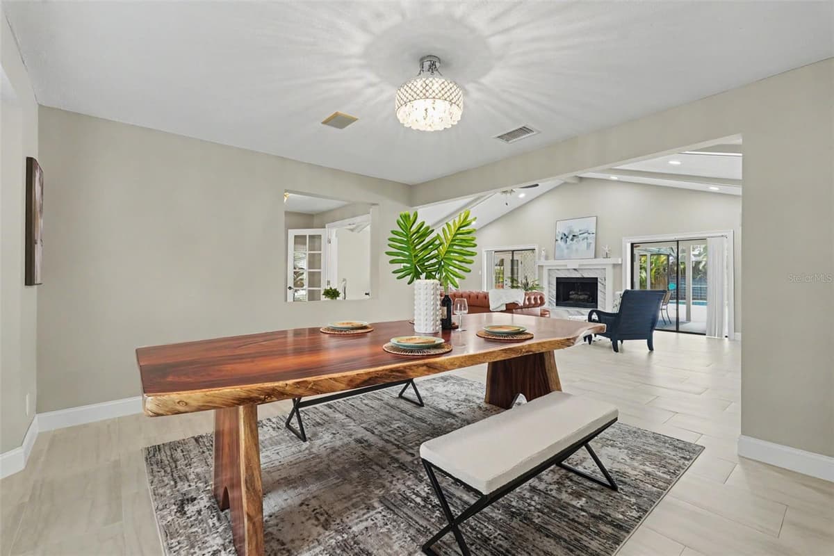 475 HOLLY HILL ROAD — photo 11 of 50