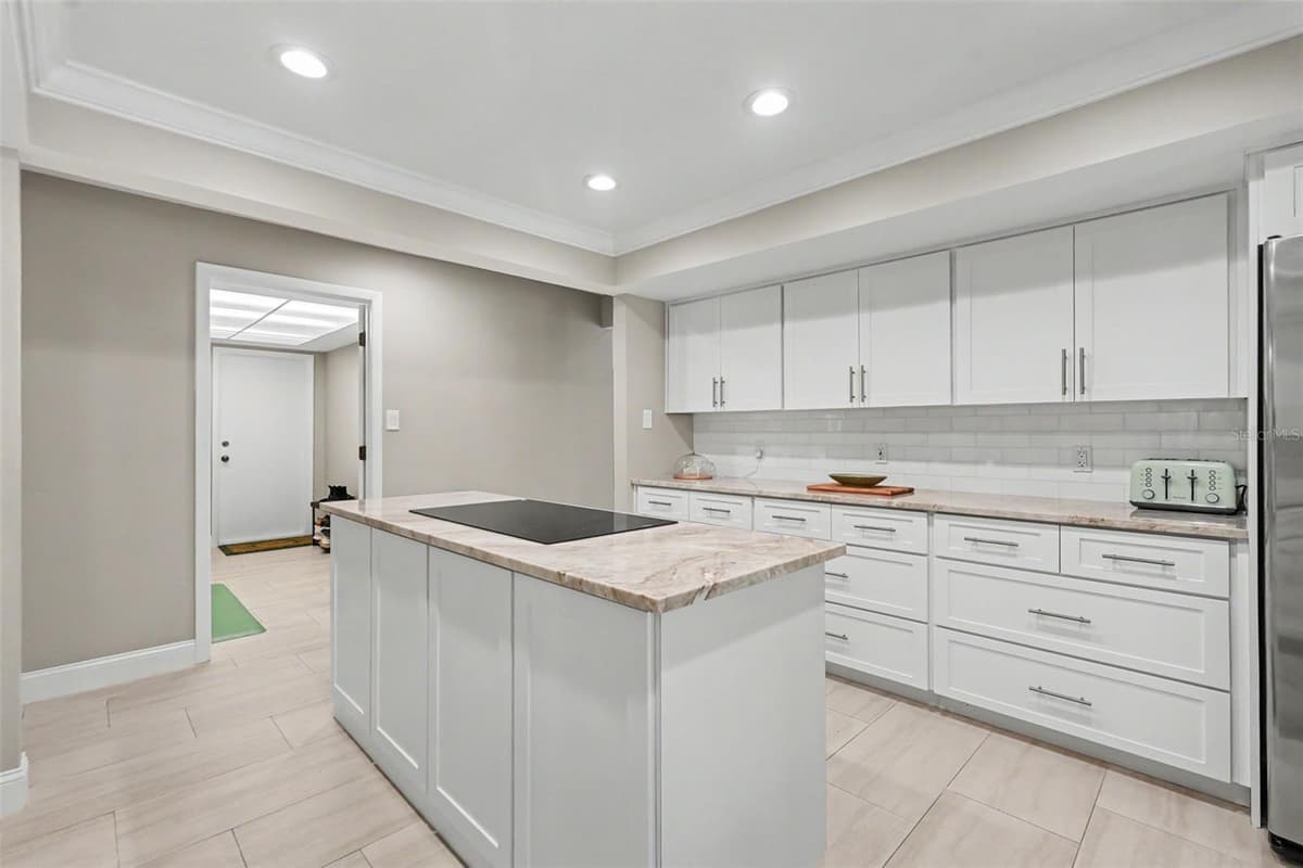 475 HOLLY HILL ROAD — photo 15 of 50