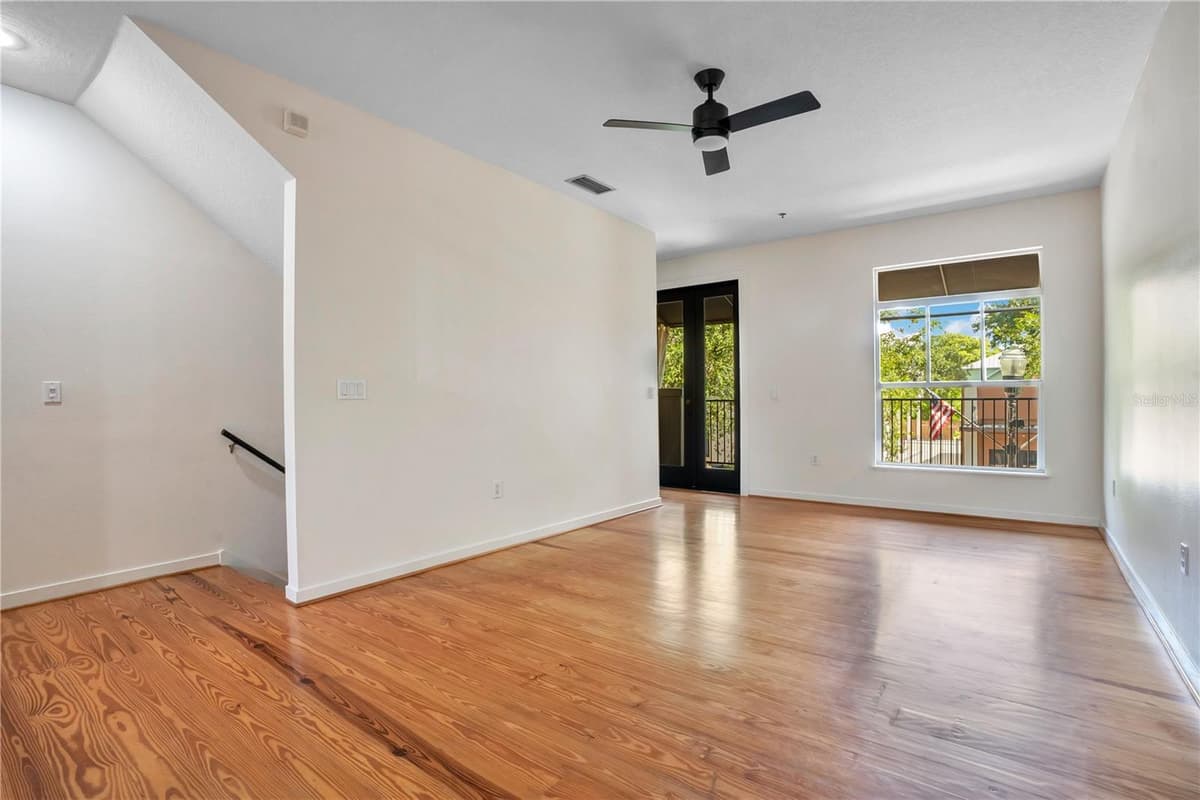 828 WASHINGTON STREET — photo 18 of 57