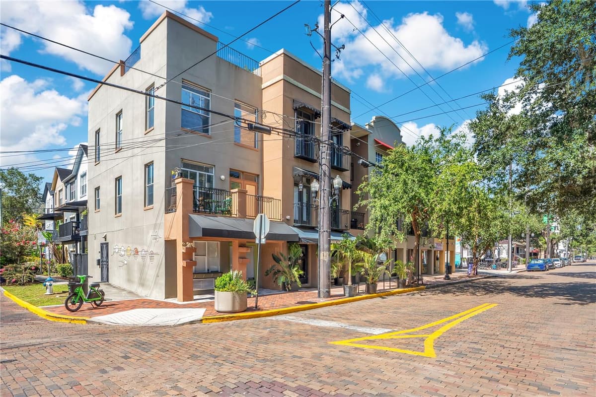 828 WASHINGTON STREET — photo 49 of 57