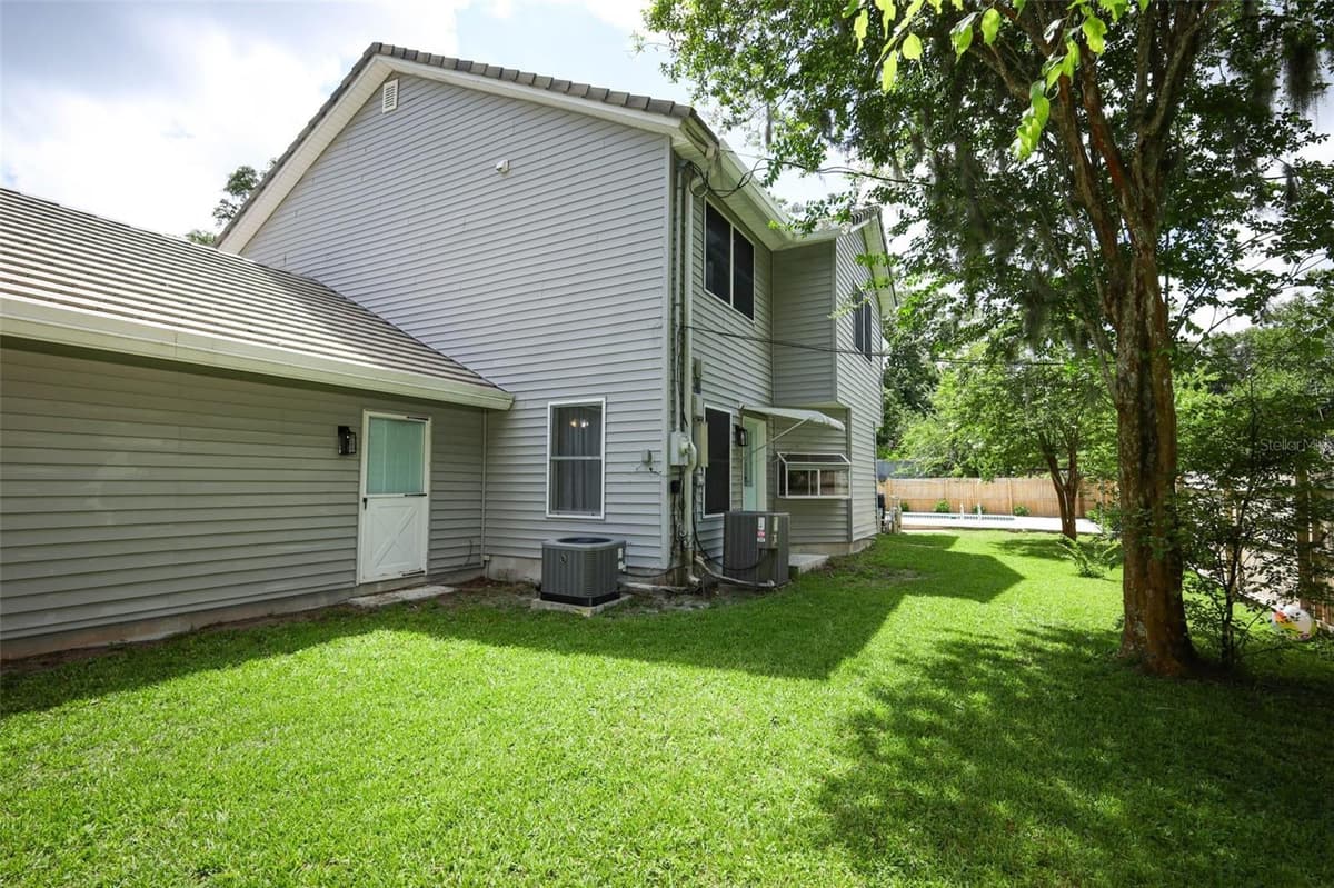 1636 TUSCALOOSA AVENUE — photo 46 of 50