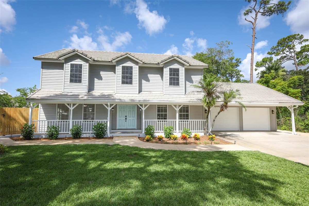 1636 TUSCALOOSA AVENUE — photo 1 of 50