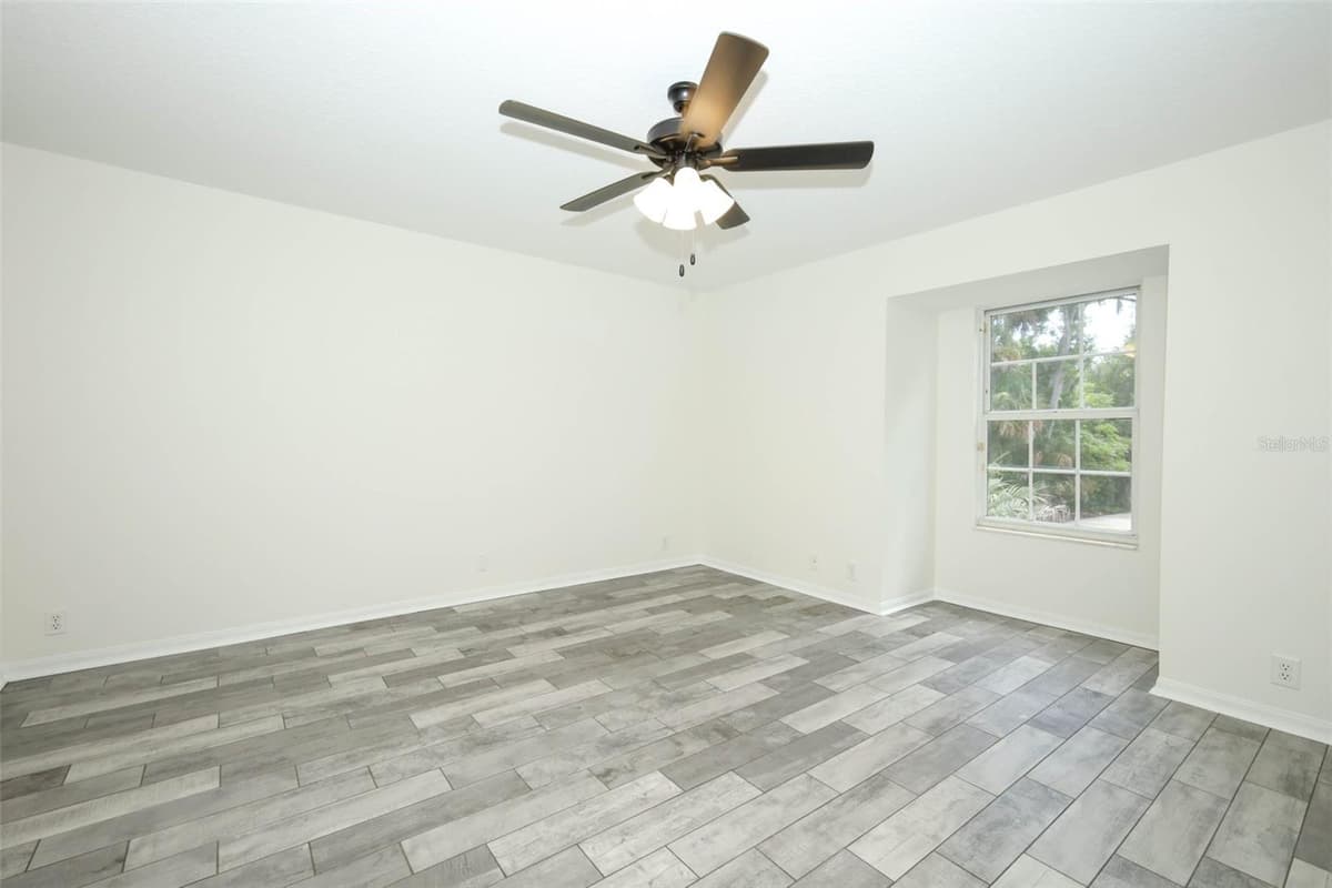1636 TUSCALOOSA AVENUE — photo 37 of 50