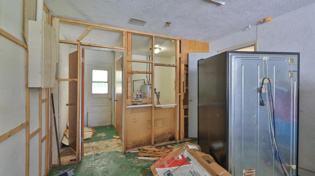 1863 FERN PALM DRIVE — photo 8 of 18