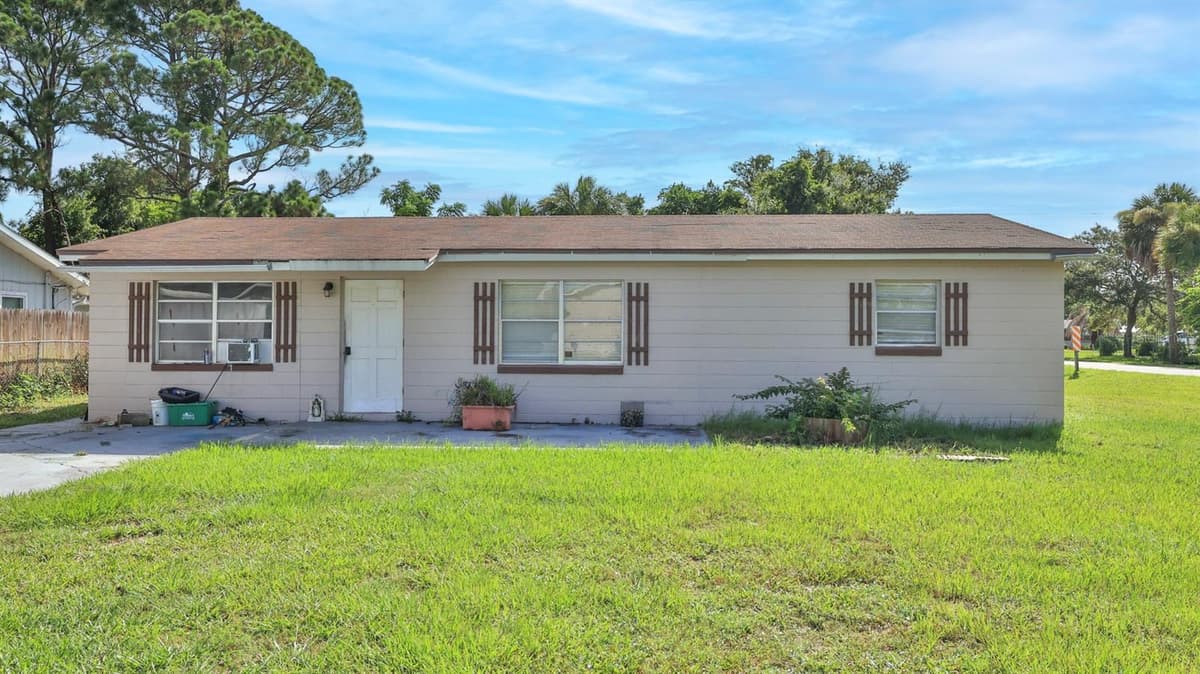 1863 FERN PALM DRIVE — photo 3 of 18
