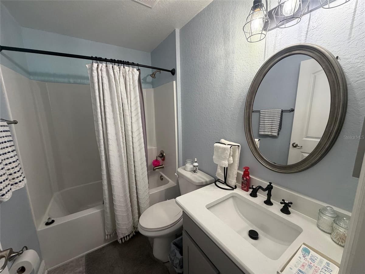 1514 HAMLIN STREET — photo 22 of 42