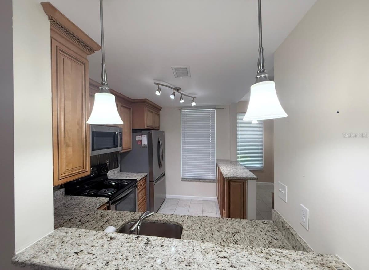 307 KINNERET WAY — photo 4 of 31