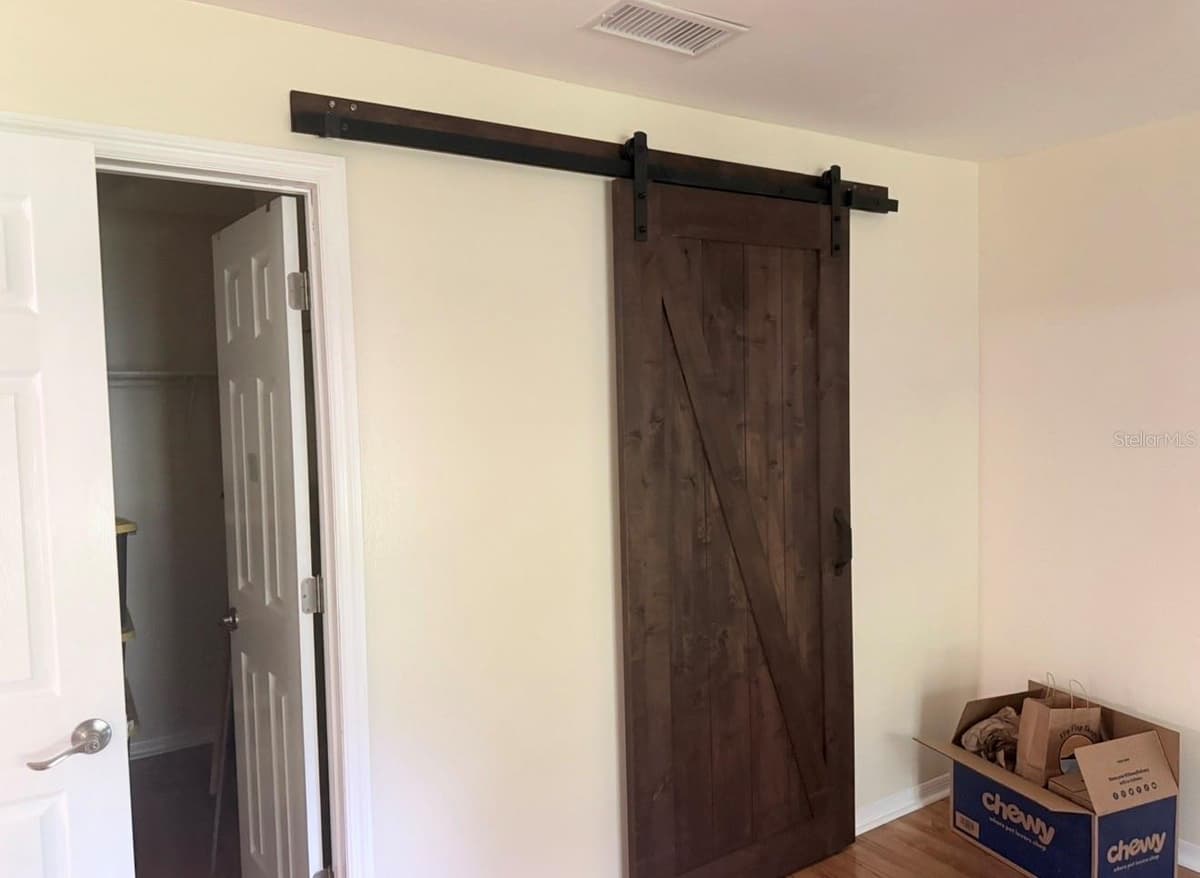 307 KINNERET WAY — photo 14 of 31