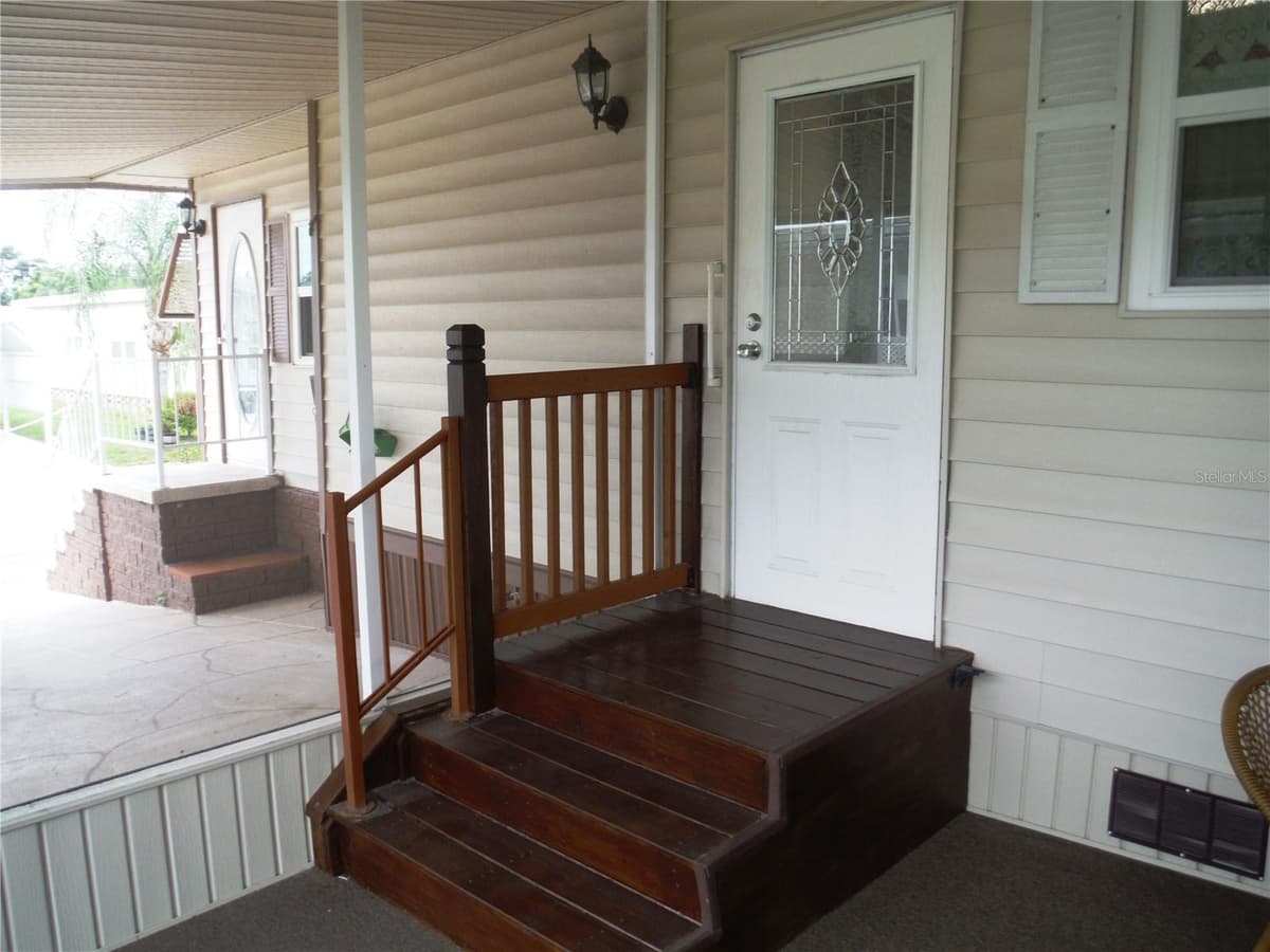 161 HICKORY GATE DRIVE — photo 3 of 35