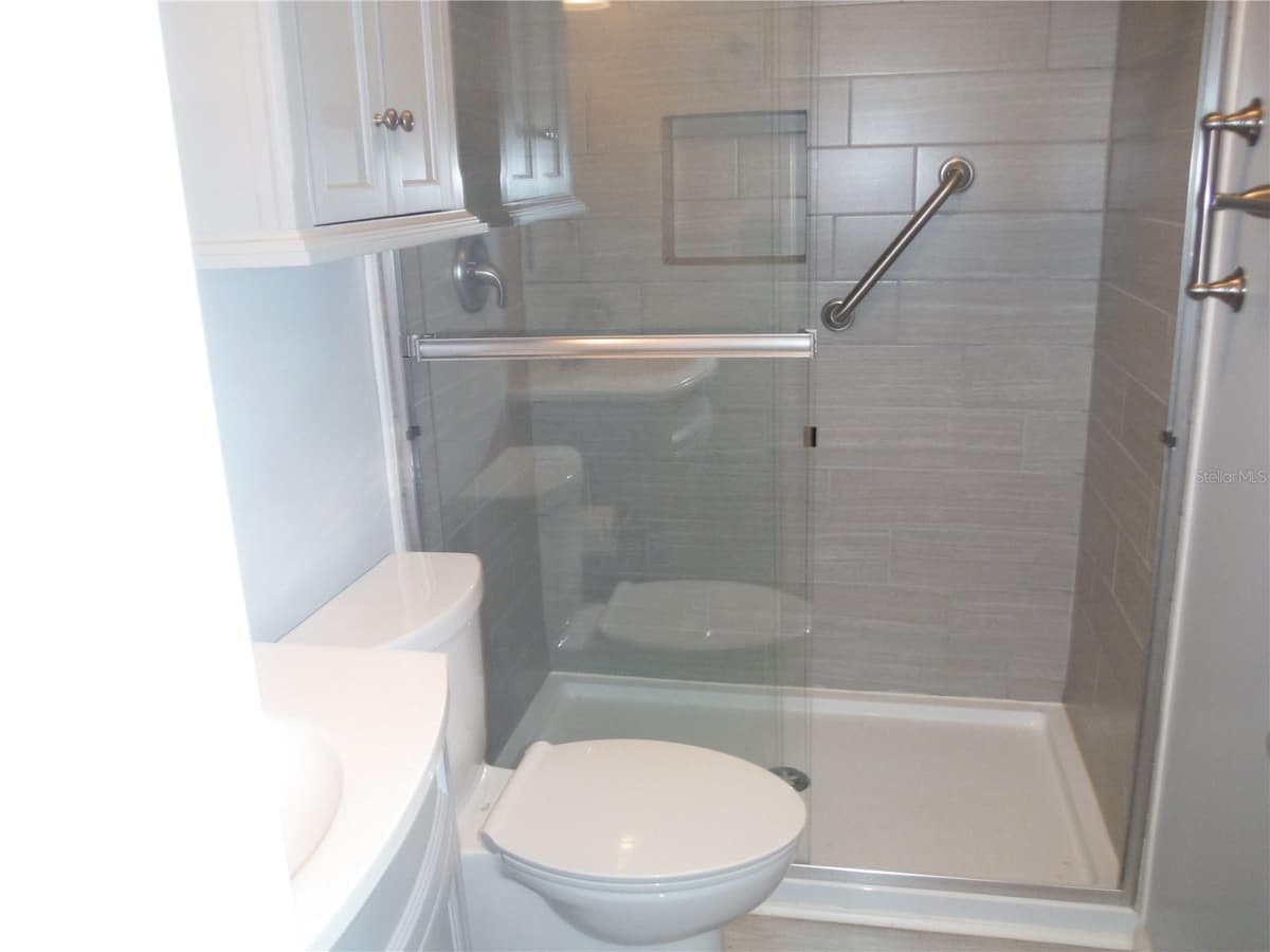 161 HICKORY GATE DRIVE — photo 11 of 35