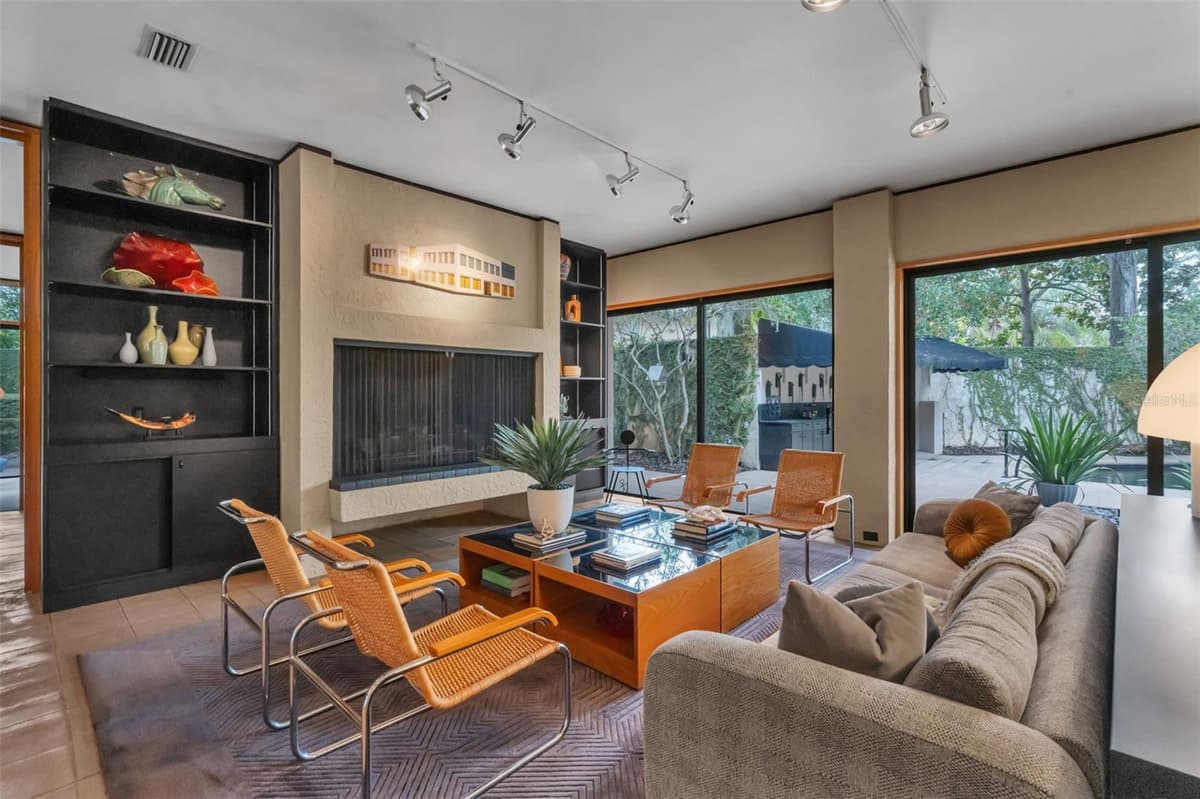 111 SAND PINE LANE — photo 15 of 88
