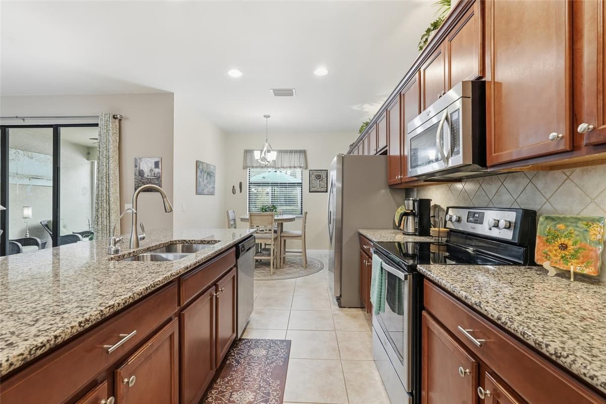 2543 ARUGULA DRIVE — photo 20 of 96