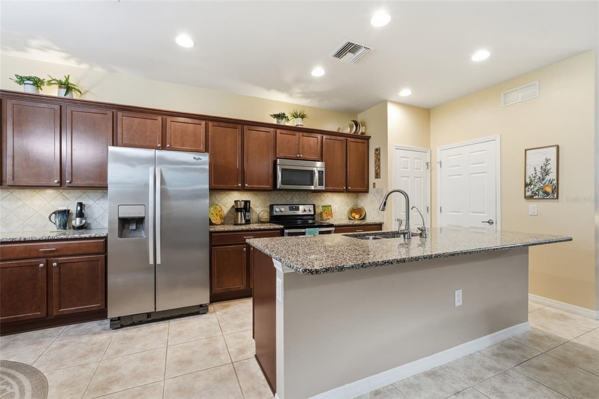 2543 ARUGULA DRIVE — photo 17 of 96