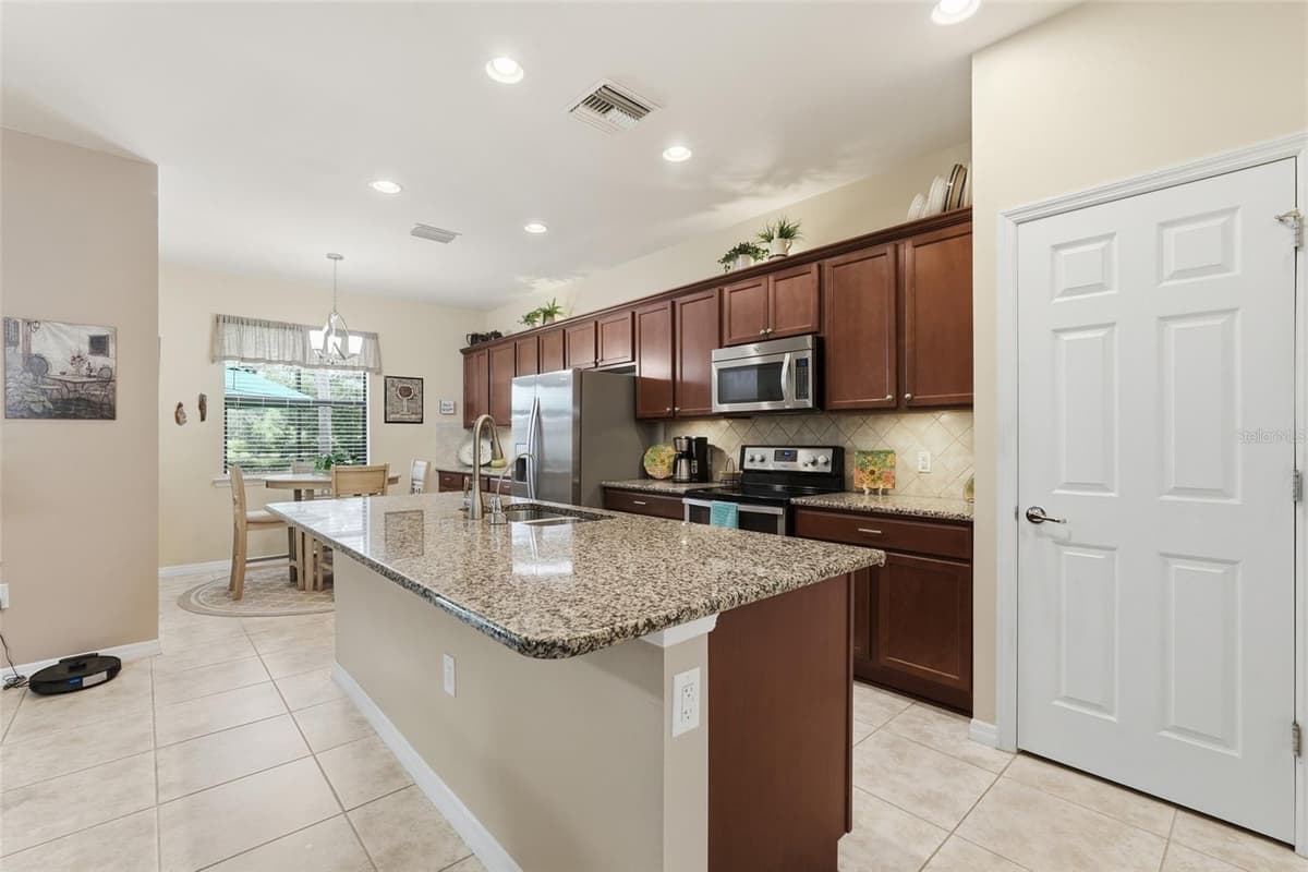 2543 ARUGULA DRIVE — photo 18 of 96