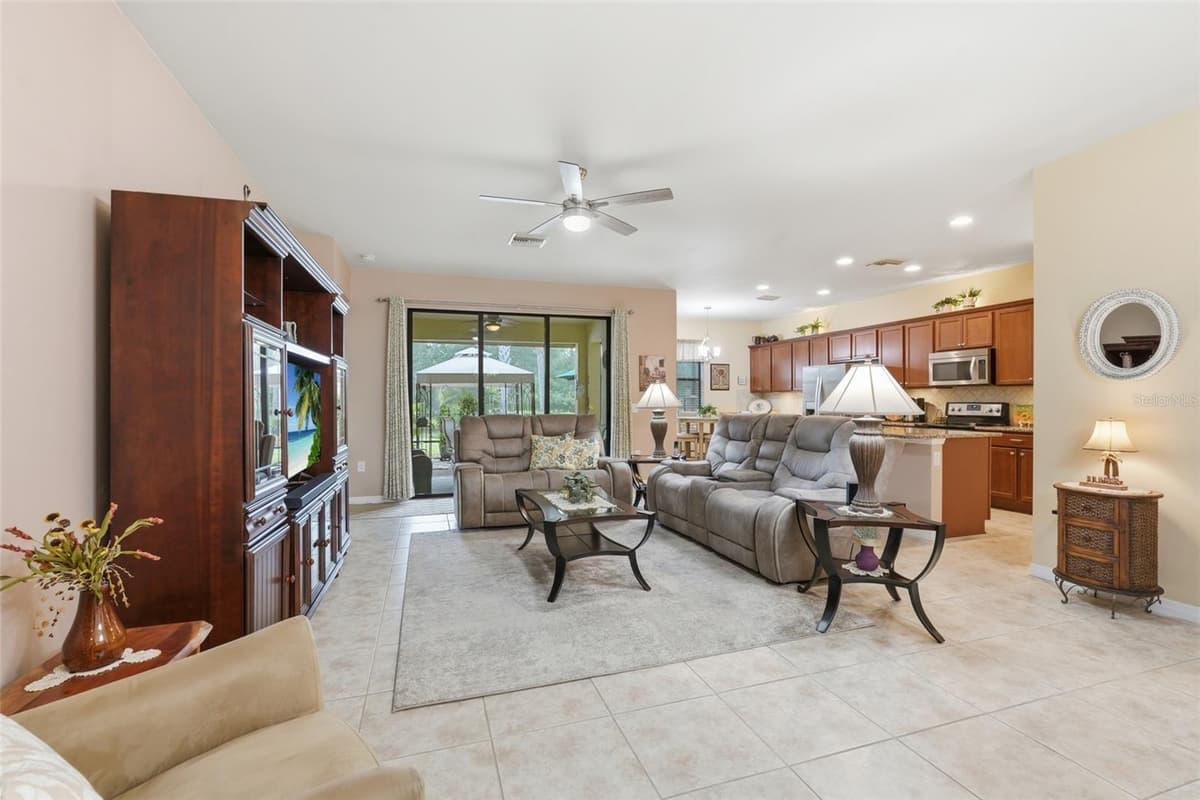 2543 ARUGULA DRIVE — photo 13 of 96