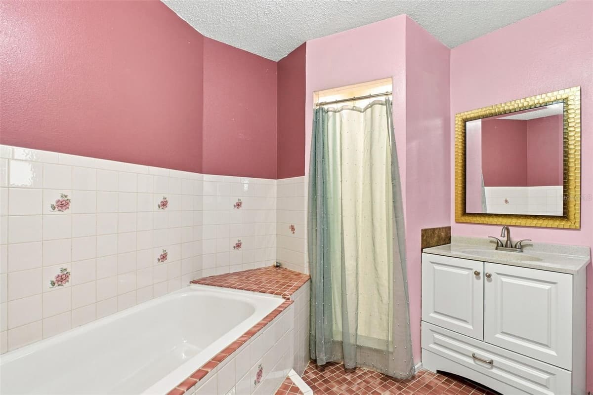 9230 JASMINE BOULEVARD — photo 38 of 55