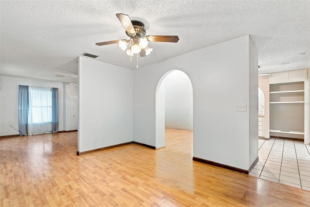 9230 JASMINE BOULEVARD — photo 16 of 55