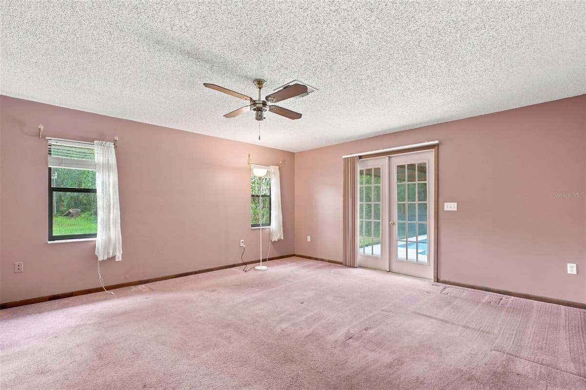 9230 JASMINE BOULEVARD — photo 11 of 55