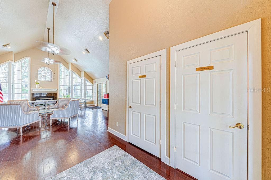 1545 FARRINDON CIRCLE — photo 26 of 52