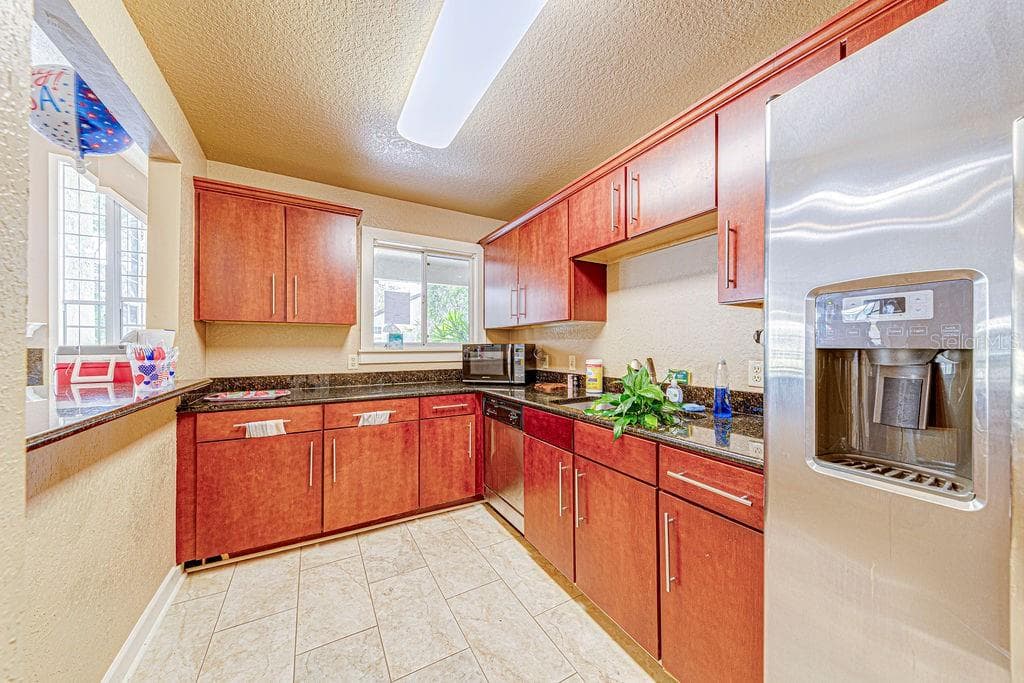 1545 FARRINDON CIRCLE — photo 32 of 52