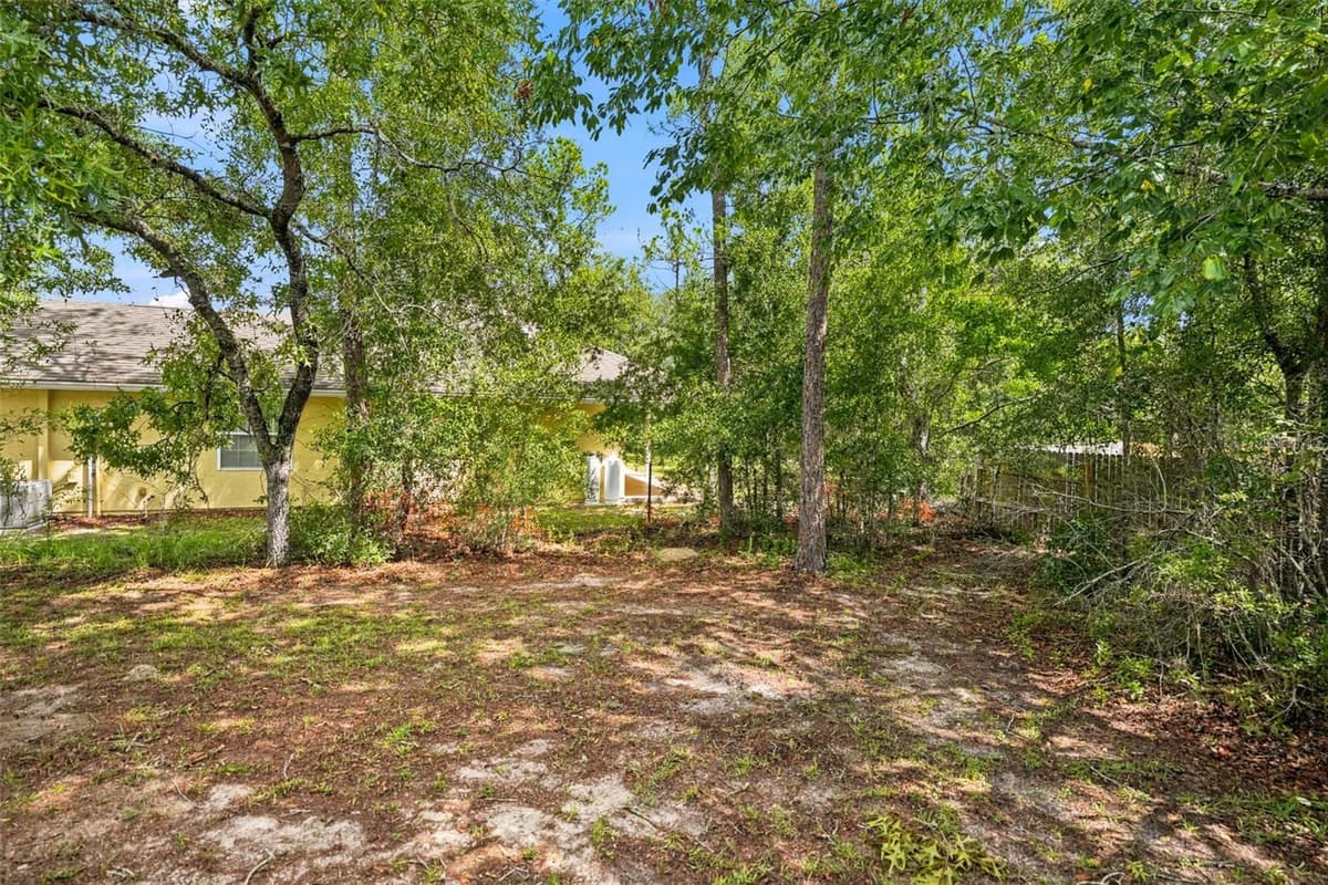 1325 SORRENTO DRIVE — photo 30 of 35