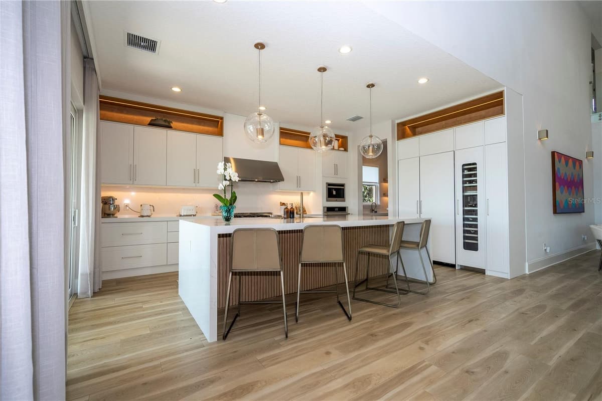 16744 BOLSENA DRIVE — photo 47 of 99